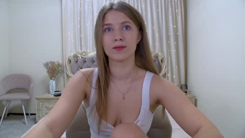 Snapshot of pamelablair chatting on 01/26/25, 03:06 Pamela Blair online show from 01/26/25, 03:06