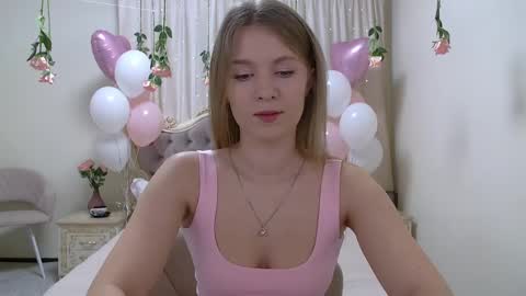 Snapshot of pamelablair chatting on 02/11/25, 05:47 Pamela Blair online show from 02/11/25, 05:47