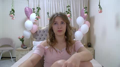 Snapshot of pamelablair chatting on 02/22/25, 10:52 Pamela Blair online show from 02/22/25, 10:52