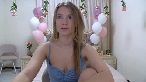 Snapshot of pamelablair chatting on 03/01/25, 07:15 Pamela Blair online show from 03/01/25, 07:15