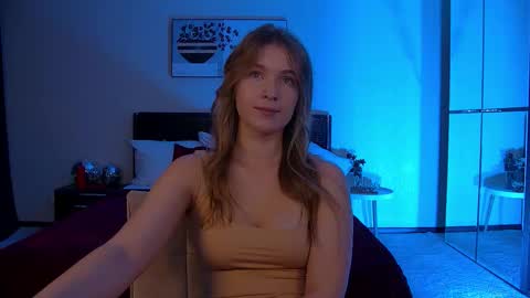 Snapshot of pamelablair chatting on 10/17/25, 07:49 Pamela Blair online show from 10/17/25, 07:49