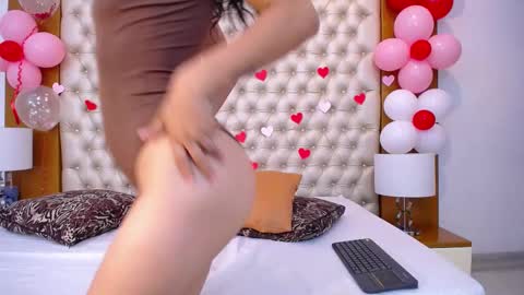 Pamela Ponce online show from 02/11/25, 05:50