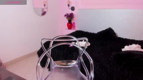 Pamela Ruiz online show from 12/06/24, 08:48