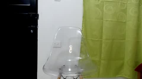 pamelaskiny20 online show from 04/21/26, 02:37