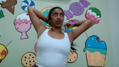 pamelaskiny20 online show from 05/09/26, 02:06