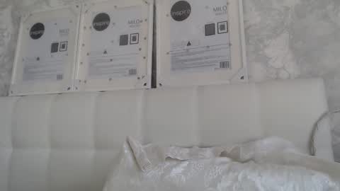 Pamella online show from 10/27/25, 07:34