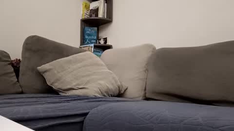 angel hris online show from 11/03/25, 09:27