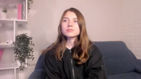 daniella online show from 09/23/25, 06:33