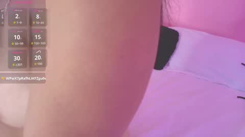 Pammela Smith online show from 10/31/25, 08:43