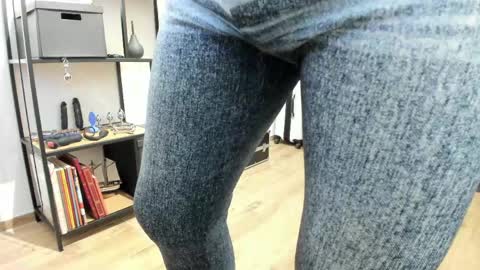 Snapshot of pampersandspanking chatting on 04/06/26, 05:08 pampersandspanking online show from 04/06/26, 05:08