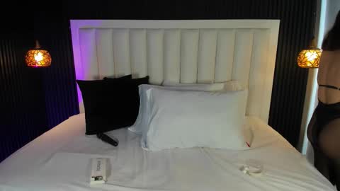 Snapshot of pandoramiller chatting on 02/24/26, 05:11 Pandoramiller online show from 02/24/26, 05:11