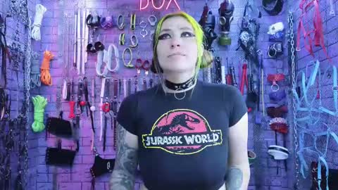 Snapshot of pandoranez chatting on 02/21/25, 03:34 PandoraNez online show from 02/21/25, 03:34