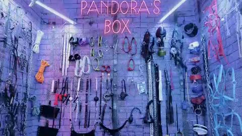 Snapshot of pandoranez chatting on 03/02/25, 10:35 PandoraNez online show from 03/02/25, 10:35