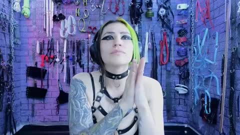 Snapshot of pandoranez chatting on 03/08/25, 08:55 PandoraNez online show from 03/08/25, 08:55