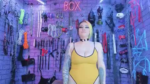 Snapshot of pandoranez chatting on 11/22/25, 03:49 PandoraNez online show from 11/22/25, 03:49