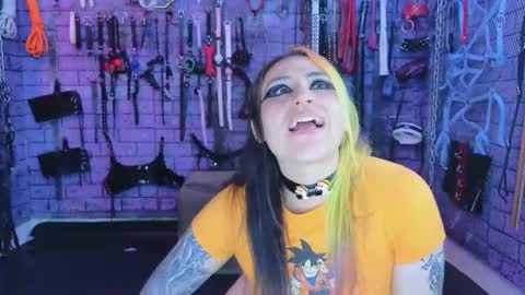 Snapshot of pandoranez chatting on 11/26/25, 07:15 PandoraNez online show from 11/26/25, 07:15