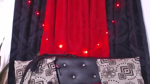 Snapshot of pandorawinspurd3 chatting on 12/16/25, 01:43 pandorawinspurd3 online show from 12/16/25, 01:43