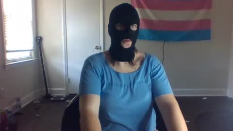 Snapshot of panmeow1995 chatting on 04/16/26, 02:51 Puppyslut online show from 04/16/26, 02:51