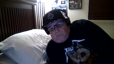 panos online show from 04/21/26, 06:52