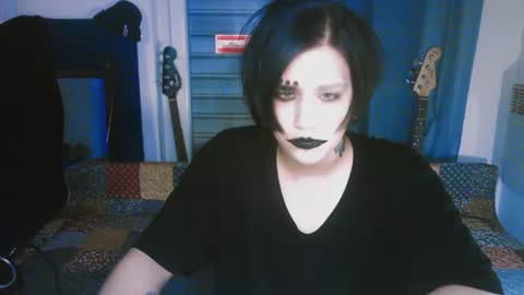 Snapshot of panther_cap chatting on 06/19/26, 02:38 In bio online show from 06/19/26, 02:38