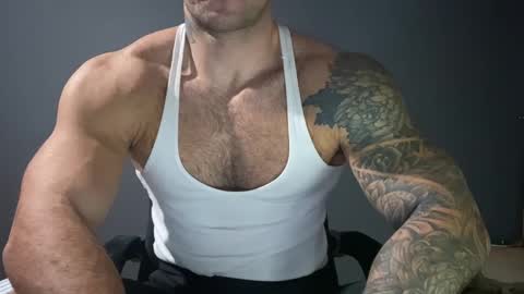 Snapshot of panther_style chatting on 01/06/25, 04:58 Oleg online show from 01/06/25, 04:58