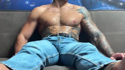 Snapshot of panther_style chatting on 10/20/25, 04:57 Oleg online show from 10/20/25, 04:57