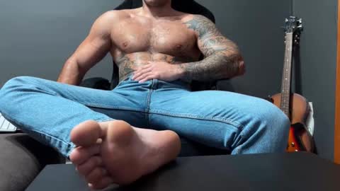 Snapshot of panther_style chatting on 11/07/25, 05:18 Oleg online show from 11/07/25, 05:18