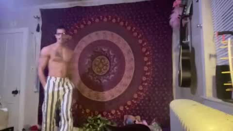 Snapshot of pantiesofthefae chatting on 01/30/25, 12:18 Pantiesofthefae online show from 01/30/25, 12:18