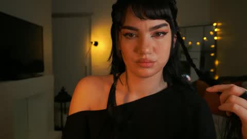 Kristina Kriss online show from 10/10/25, 06:29