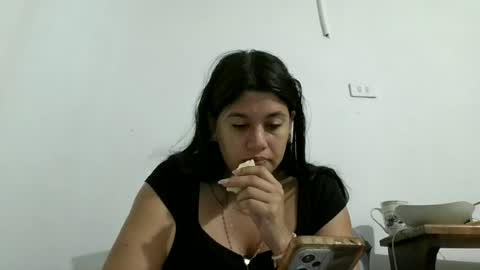 PAOLA EXCLUSIVAA online show from 06/14/26, 06:32