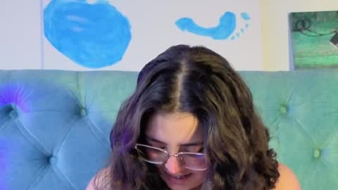 Paola Lyon online show from 04/17/26, 07:06