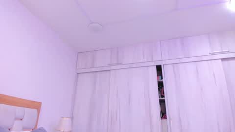 Paola  online show from 03/09/25, 06:54