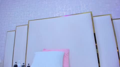 Paola  online show from 09/27/25, 11:26