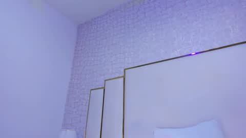 Paola  online show from 11/06/25, 11:33