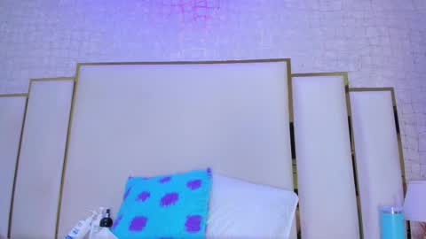 Paola  online show from 02/25/26, 11:53