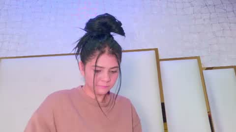 Paola  online show from 07/26/26, 11:28