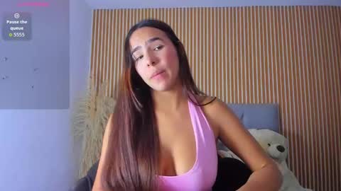 Snapshot of paolabigboobs_ chatting on 05/13/26, 03:15 paola online show from 05/13/26, 03:15