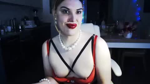 Sarina Williams online show from 01/11/25, 01:43