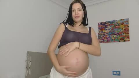 Snapshot of paolahard chatting on 12/15/25, 09:08 Paola Hard online show from 12/15/25, 09:08