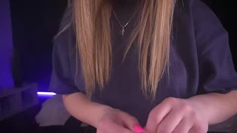 Lia online show from 03/11/25, 03:45