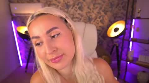 Lia online show from 07/22/26, 03:48