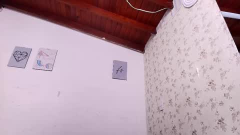 Paola online show from 02/27/25, 09:22