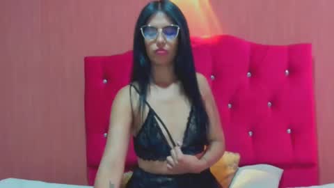 Snapshot of paolaturner chatting on 02/07/25, 05:40 Paola Turner online show from 02/07/25, 05:40