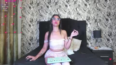 Snapshot of paolaturner chatting on 09/11/25, 01:11 Paola Turner online show from 09/11/25, 01:11