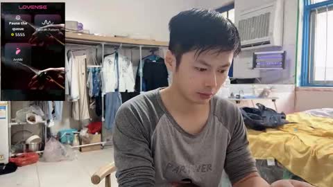 Snapshot of paopaotang61 chatting on 10/07/25, 01:36 paopaotang61 online show from 10/07/25, 01:36