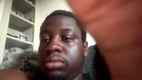 Snapshot of papabearbbc chatting on 10/18/25, 01:23 papabearbbc online show from 10/18/25, 01:23