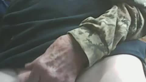 papajb70 online show from 11/11/25, 02:22