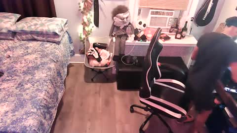 papian0 online show from 10/07/25, 12:30