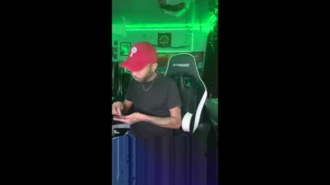 papian0 online show from 11/22/25, 12:09