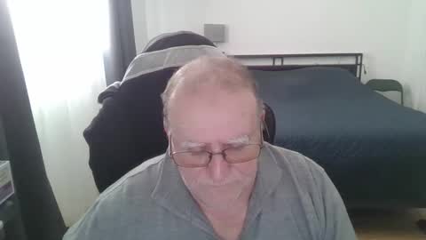 papilly online show from 03/01/26, 05:37